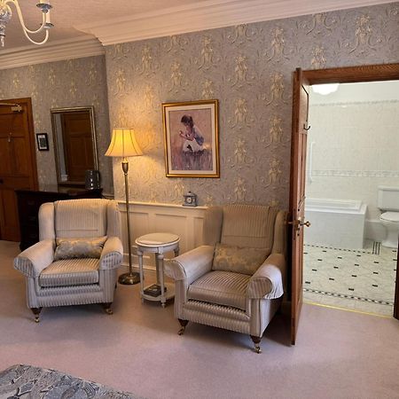 West Acre House Hotel Алнуик Екстериор снимка